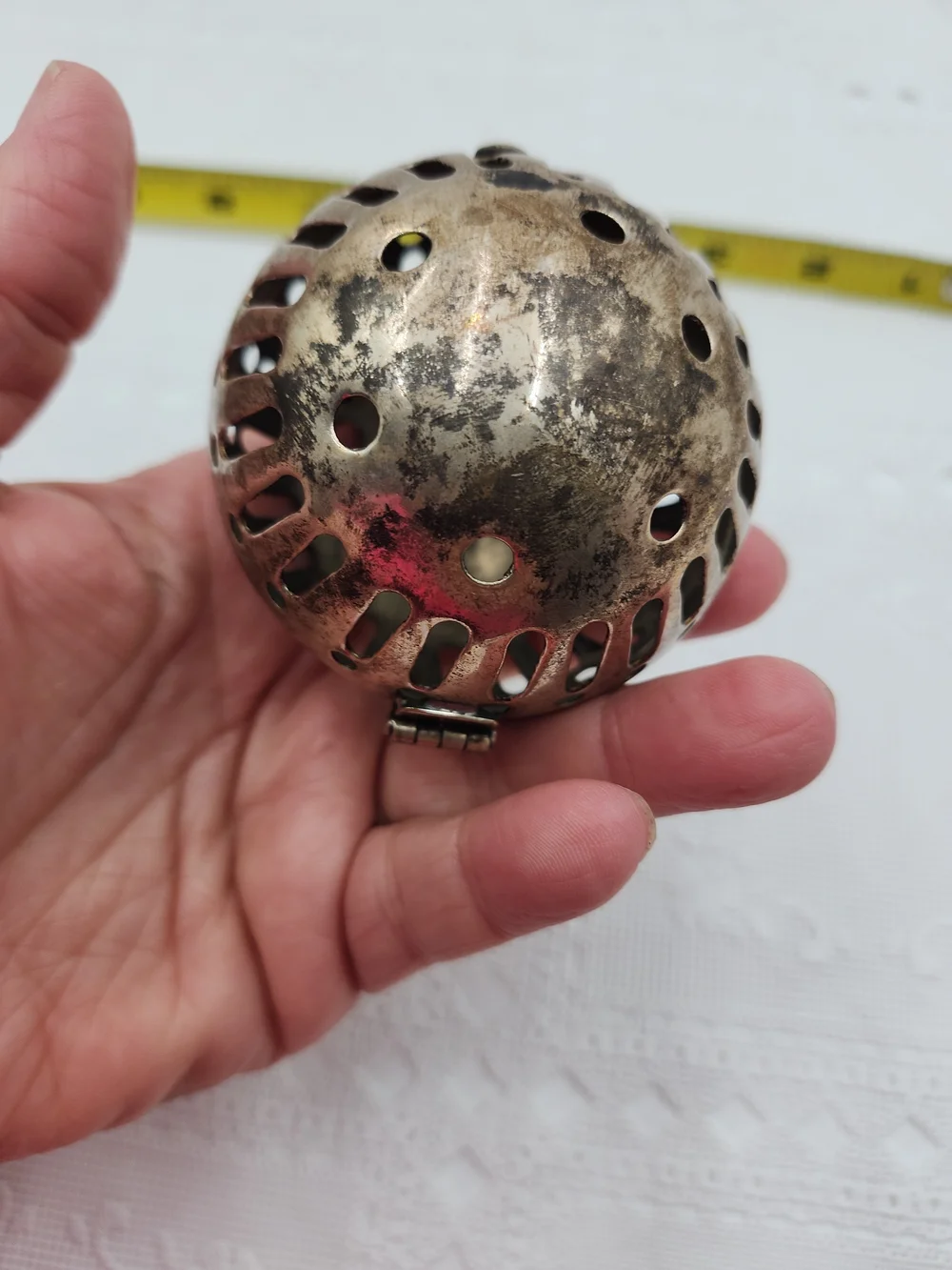 Vintage Metal  Hinged Pomander Potpourri Fragrance Diffuser Scent Ball